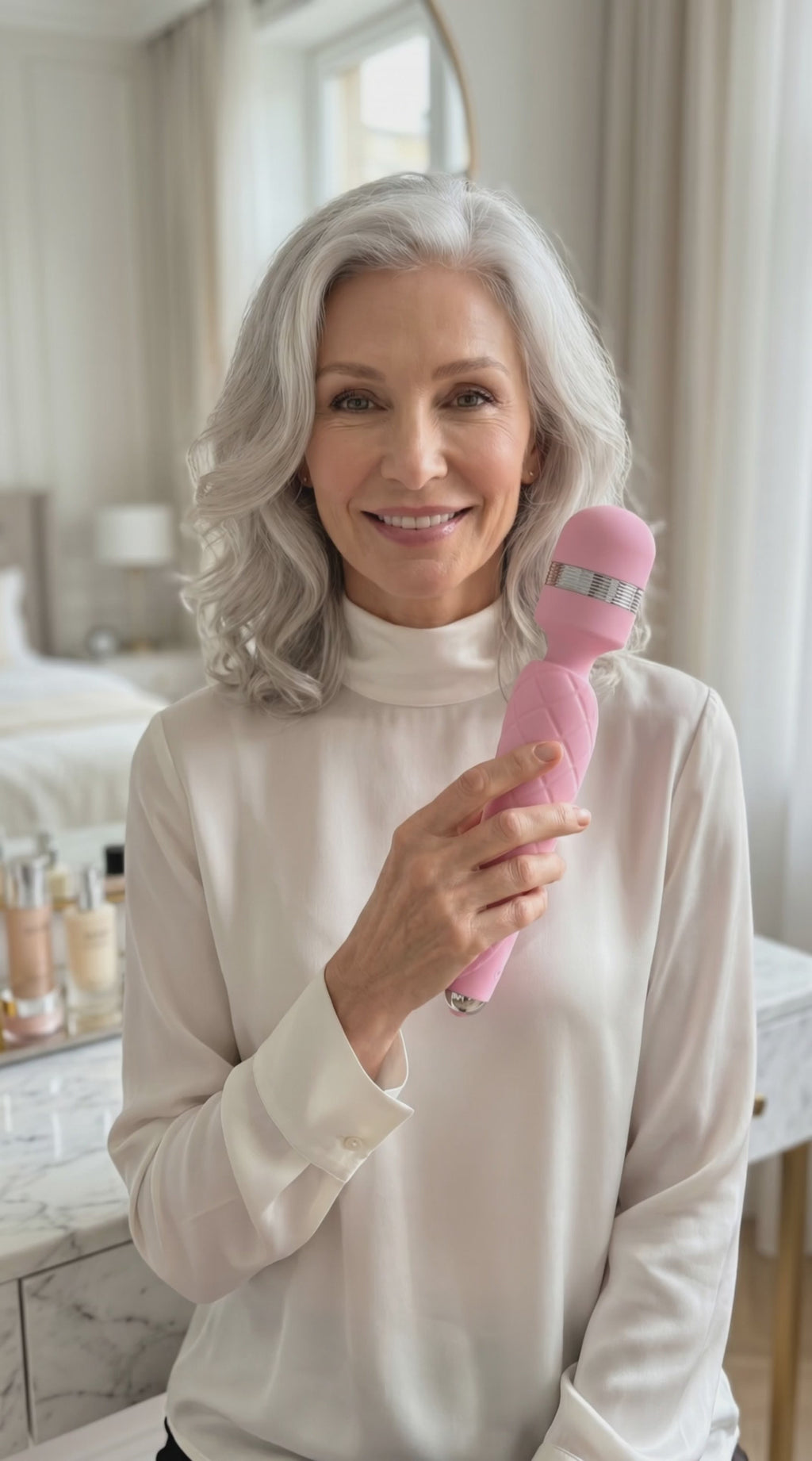 Pillow Talk Cheeky Wand Vibrator Pink