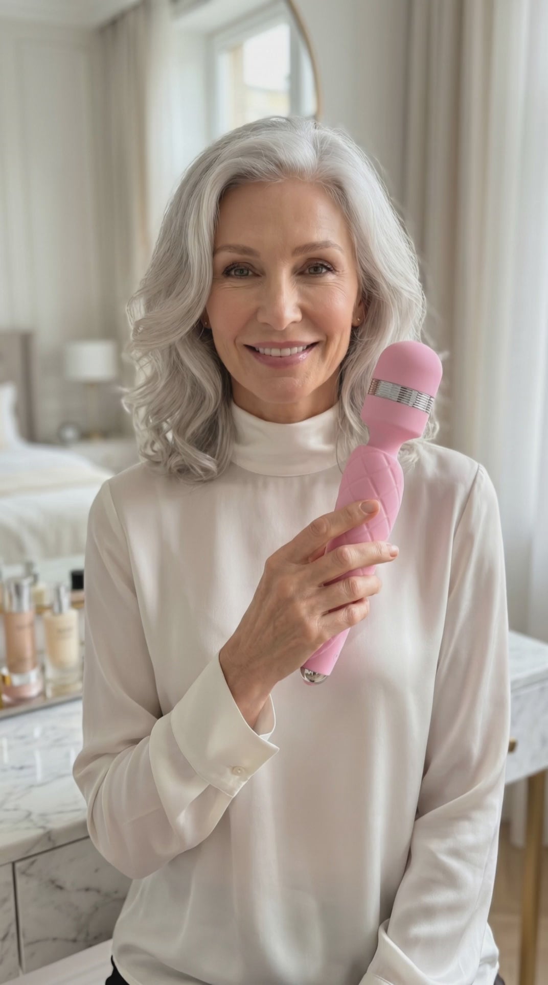 Pillow Talk Cheeky Wand Vibrator Pink